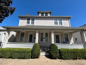 Building Photo - 929-931 Kentucky