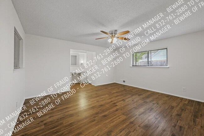 Building Photo - 13346 Purple Sage Rd