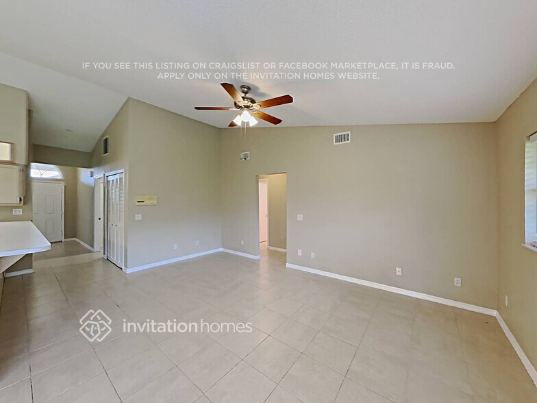 Building Photo - 107 Glen Abbey Ln