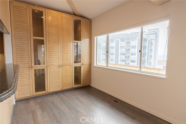 Building Photo - 608 Esplanade