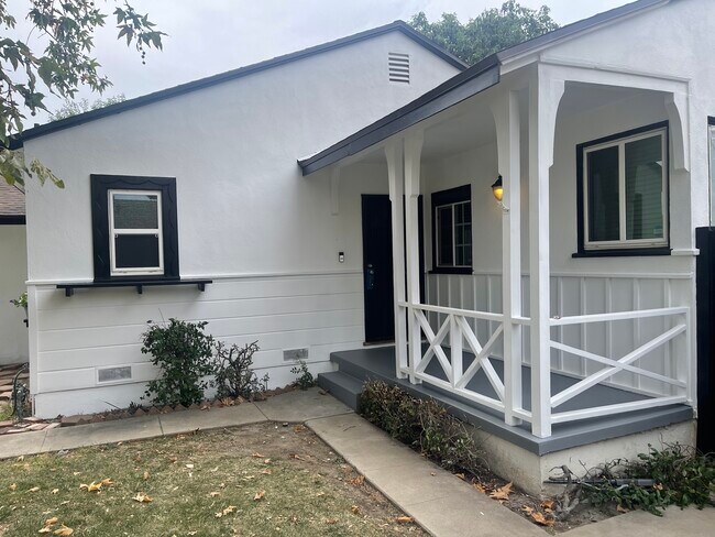 Building Photo - 20151 Hart St