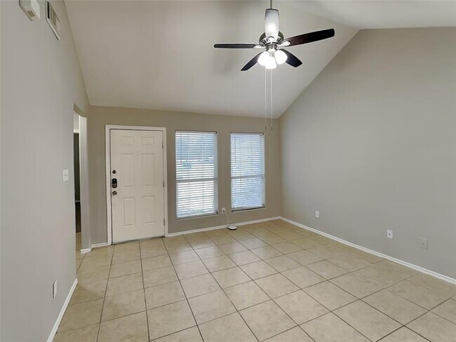 Building Photo - 2311 Shady Birch Dr