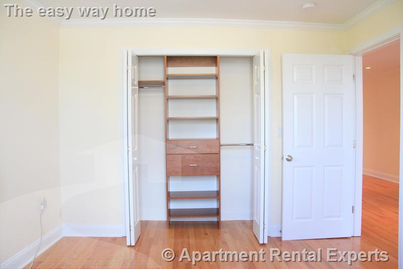 Building Photo - 60 Brattle St