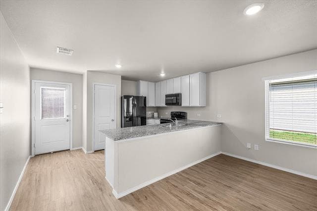 Building Photo - 1412 Silver Oak Ln
