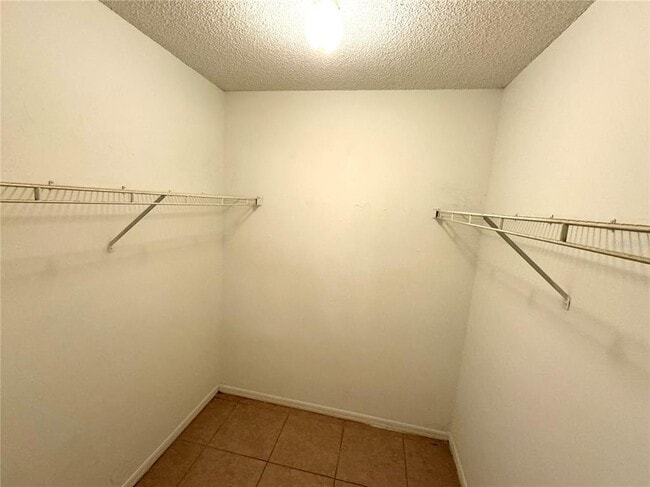 Building Photo - 2734 Dobbin Dr