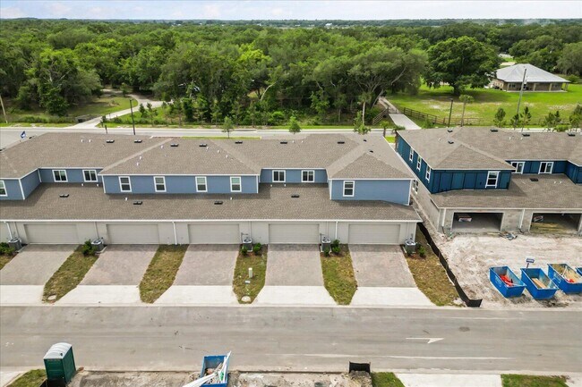 Building Photo - 5100 Clay Whaley Rd