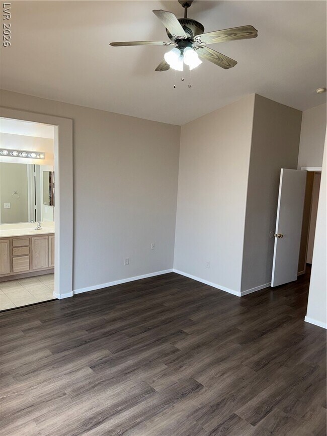 Building Photo - 8056 Sweet Clover Ct