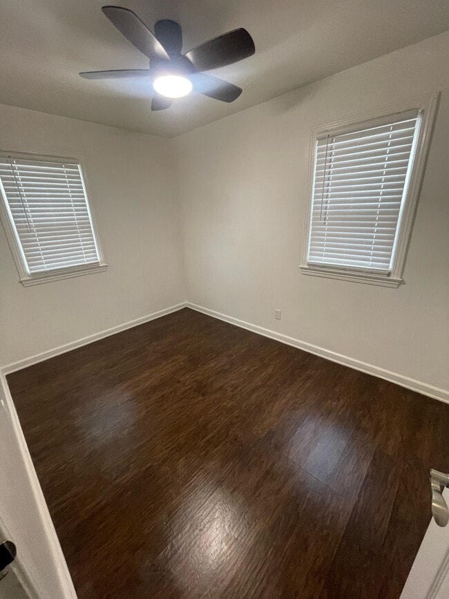 Building Photo - 1539 Wakefield Ave