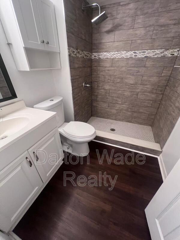 Building Photo - 2095 Sunset Point Rd