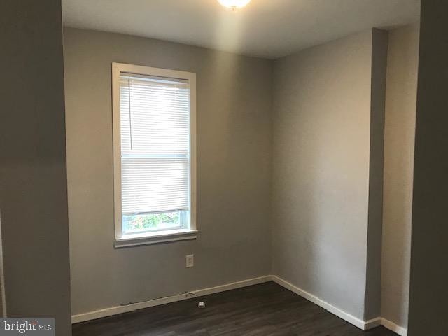 Building Photo - 2305 Ann St