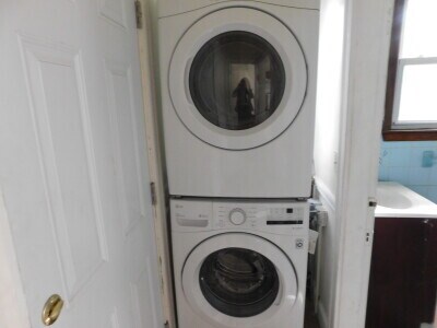 Building Photo - 81 Merriam St