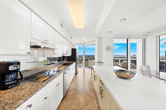 Building Photo - 4779 Collins Ave