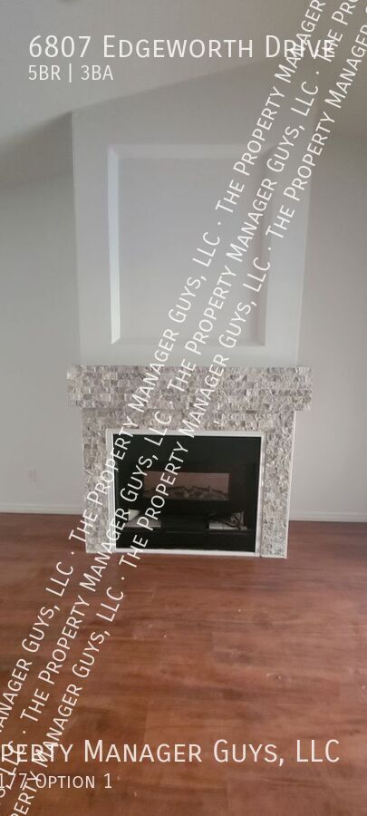 Building Photo - 6807 Edgeworth Dr