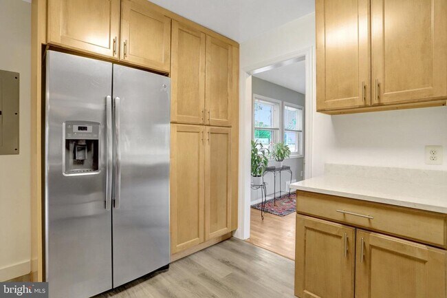 Building Photo - 6735 Williams Dr