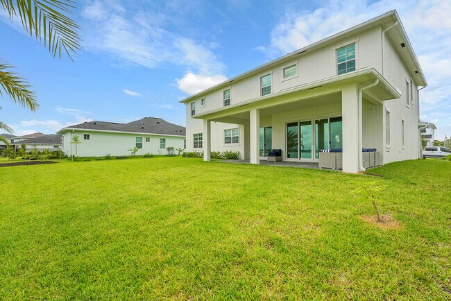 Building Photo - 601 Hookline Cir