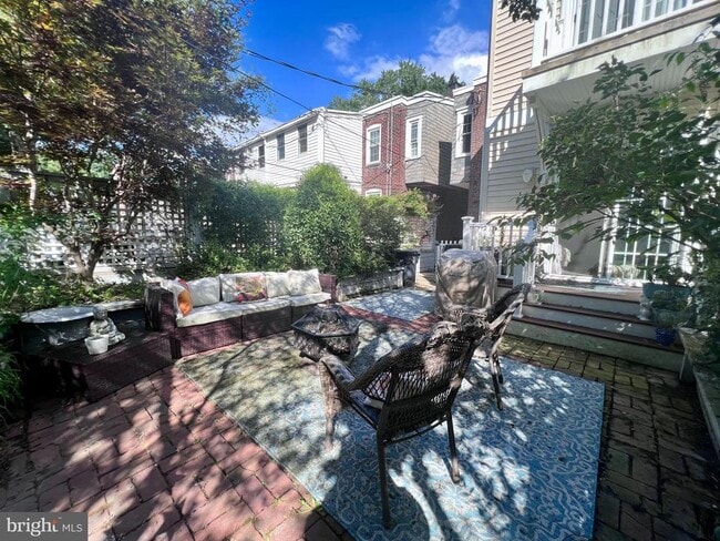 Building Photo - 1407 N Grant Ave