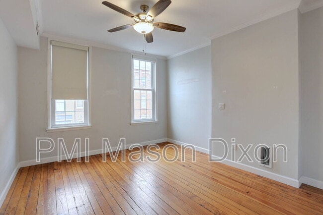 Building Photo - 1416 Riverside Ave