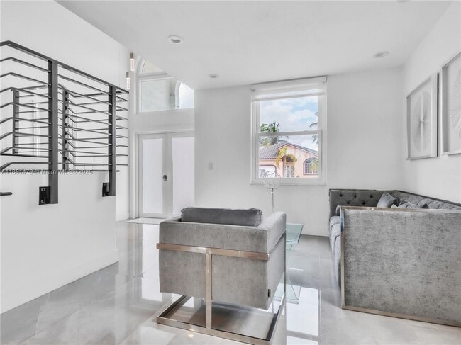 Building Photo - 3366 SW 152nd Pl