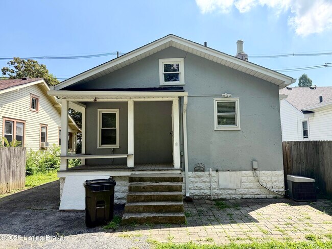 Building Photo - 1104 Barret Ave