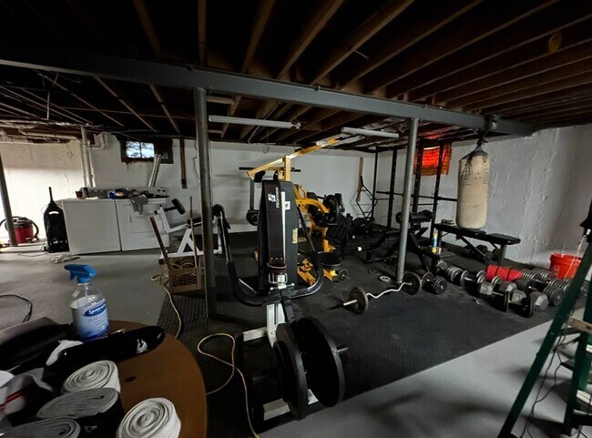 Primary Photo - 107 Fairview Ave