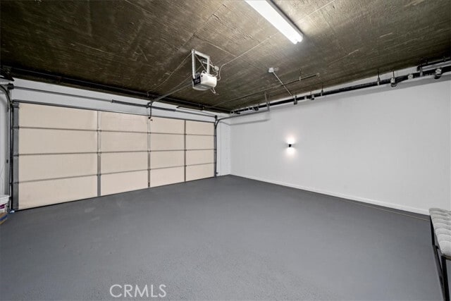 Building Photo - 4414 Moorpark Way