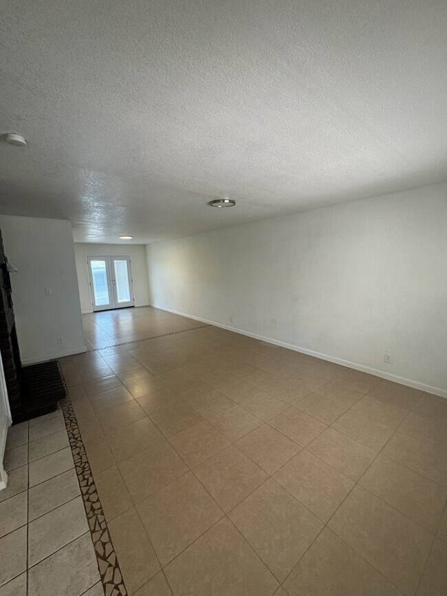 3233 Isla Morada Dr 3233 Isla Morada Dr El Paso TX 79925 Apartment