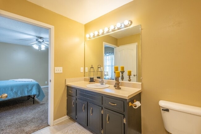 Building Photo - 356 Andrew Dr