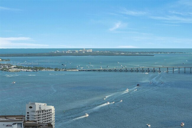 Building Photo - 300 Biscayne Blvd Way