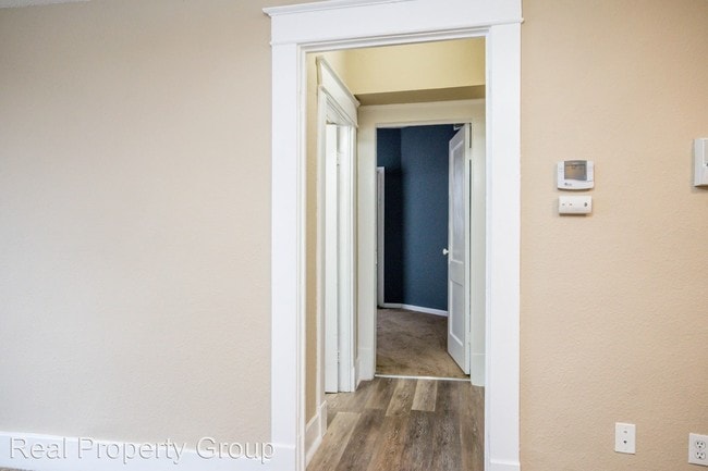 Building Photo - 400 S 9th St