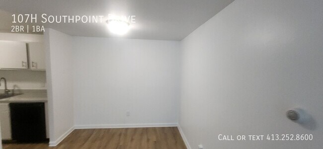 Building Photo - 107 Southpoint Dr