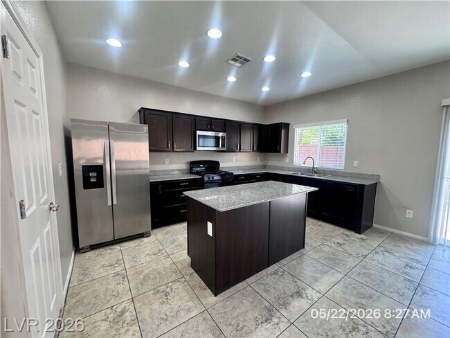 Building Photo - Gated Providence Home with Huge Backyard & Great Room Layout