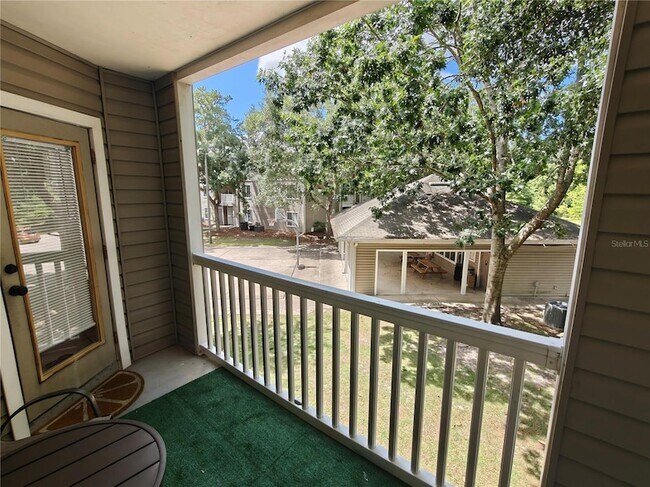 Building Photo - 4000 SW 23rd St