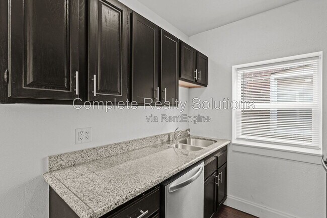 Building Photo - 119 Eichelberger St