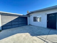 Building Photo - COMING SOON! 1 BEDROOM/1 BATHROOM Condo in Cathedral City!