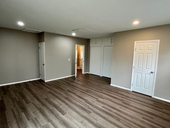 Building Photo - 204 Ridgecrest Rd