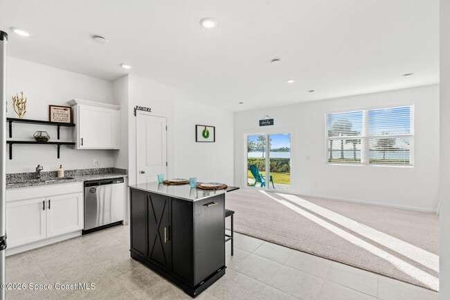 Building Photo - 1199 Bluewater Ln