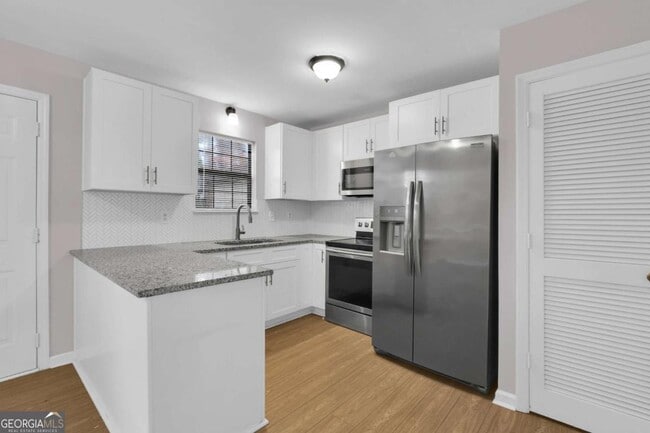 Building Photo - 3033 Parkside Ct