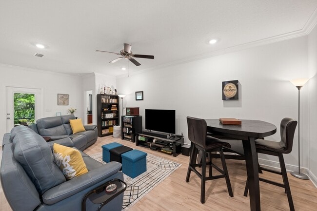 Building Photo - 157 JRS Wy