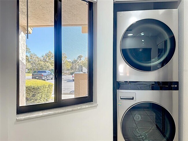 Building Photo - 4320 Middlebrook Rd