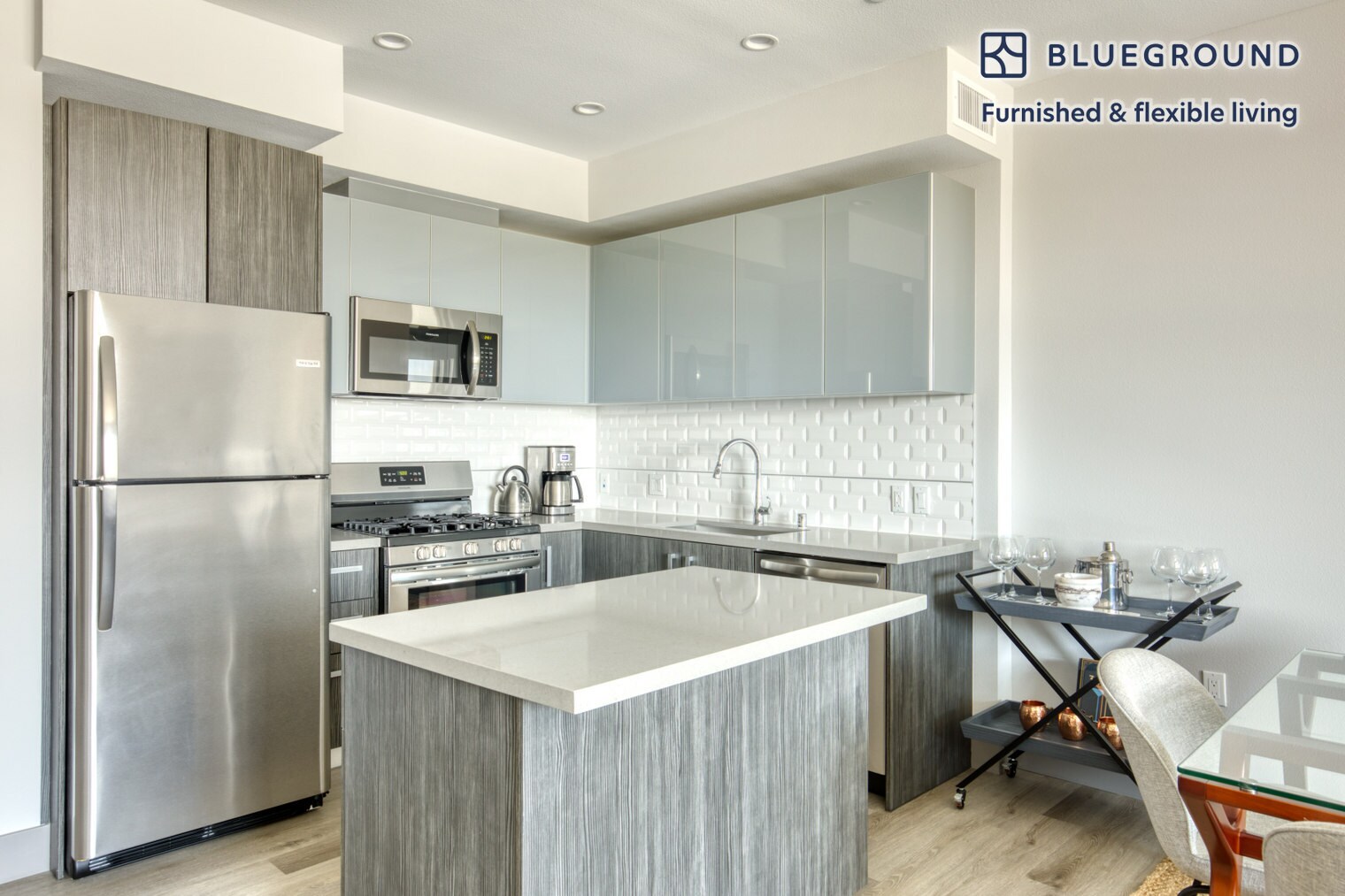 Building Photo - 5100 Wilshire Blvd