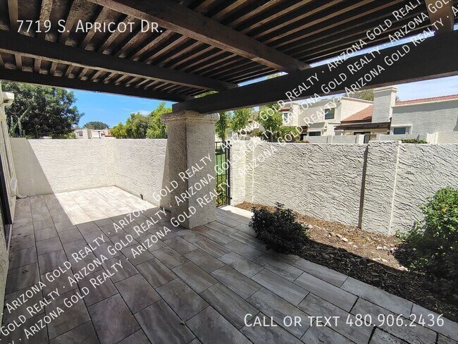 Building Photo - 7719 S Apricot Dr