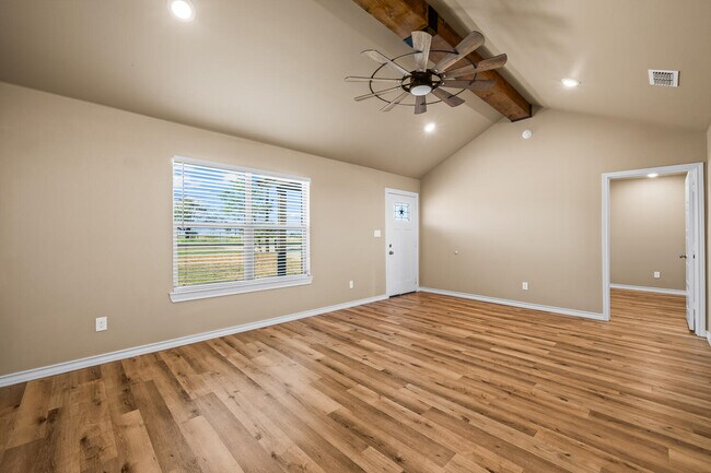 Building Photo - 4008 East F M 1729