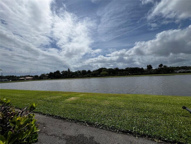 Building Photo - 5942 Mustang Manor