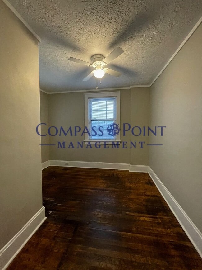 Building Photo - Welcome To Your New Home! FIRST MONTH'S RENT FREE!!