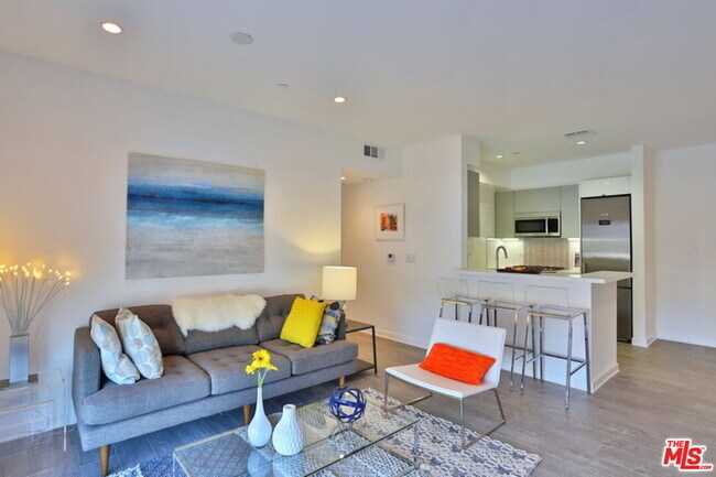 Building Photo - 11776 Idaho Ave