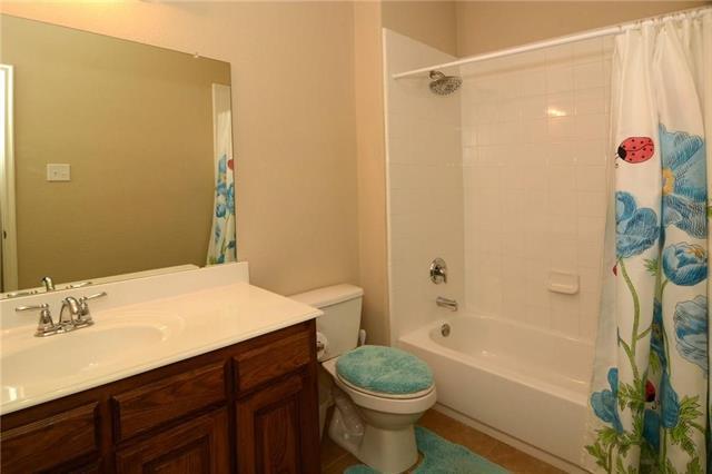 Building Photo - 5824 Silver Buckle Dr