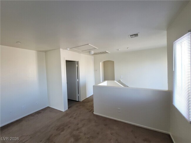 Building Photo - 9157 Desirable Ct