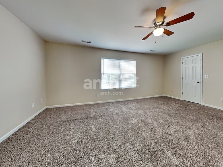 Building Photo - 4635 Craver Woods Ct