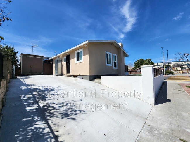 Building Photo - 4487 Landis St