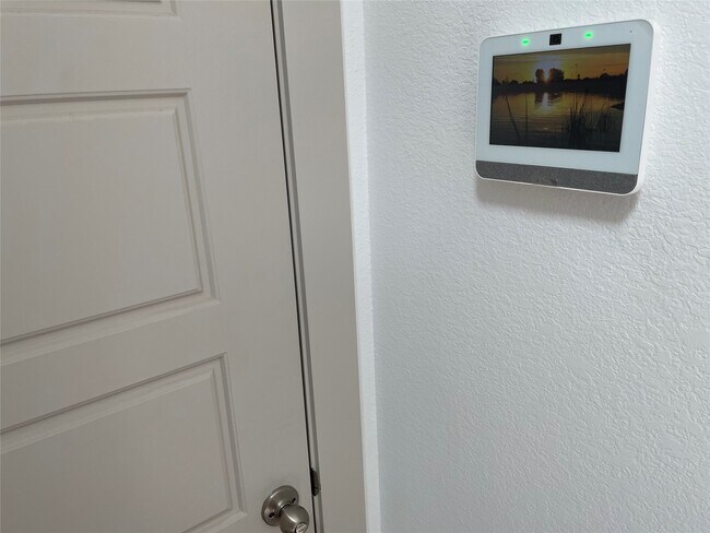 Building Photo - 12721 Oxford Gate Dr